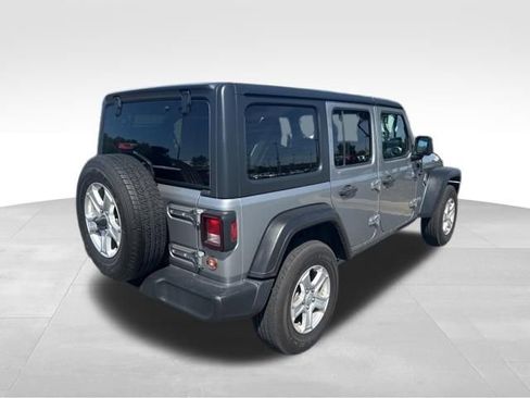 Used 2019 Jeep Wrangler Unlimited Sport S AWD/4WD image 11