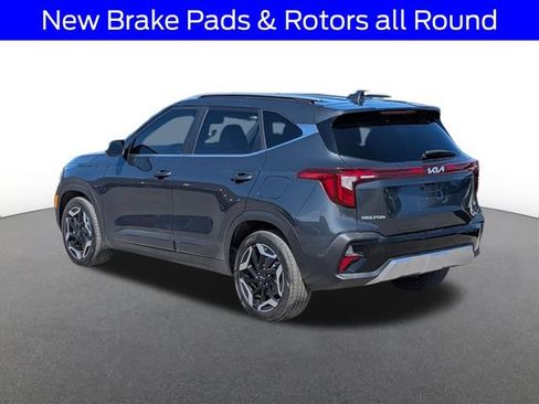 Used 2024 Kia Seltos SX w/ SX Sunroof Package AWD/4WD image 4