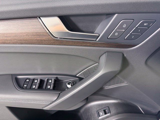 Certified 2024 Audi Q5 2.0T Premium Plus AWD/4WD image 20