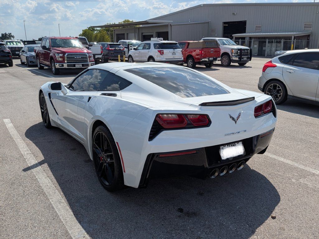 Used 2019 Chevrolet Corvette Stingray Coupe w/ 1LT RWD image 11