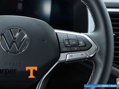 Used 2022 Volkswagen Atlas Cross Sport SE image 59