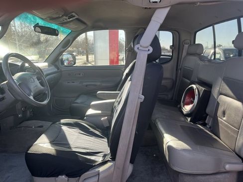 Used 2000 Toyota Tundra SR5 image 7