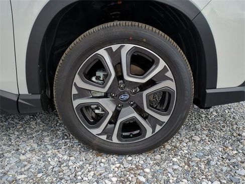 New 2026 Subaru Ascent Limited image 11