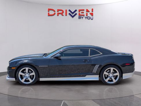 Used 2011 Chevrolet Camaro SS w/ RS Package RWD image 2