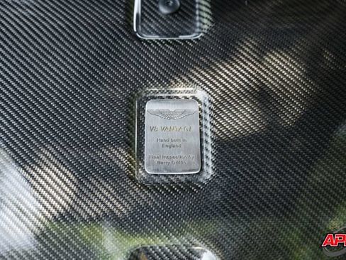 Used 2009 Aston Martin V8 Vantage Roadster RWD image 75