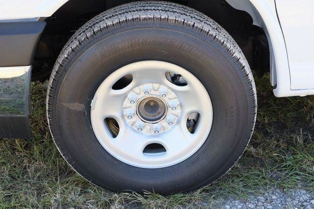 New 2025 Chevrolet Express 3500 w/ Power Convenience Package RWD image 18