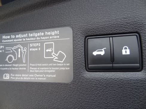 Certified 2023 INFINITI QX55 Essential AWD/4WD image 11