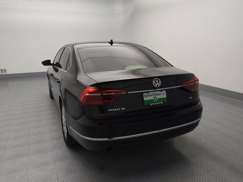 Used 2018 Volkswagen Passat 2.0T SE image 6