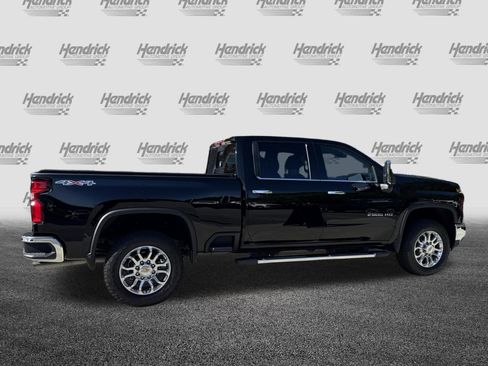 Used 2024 Chevrolet Silverado 2500 LTZ w/ LTZ Convenience Package image 10