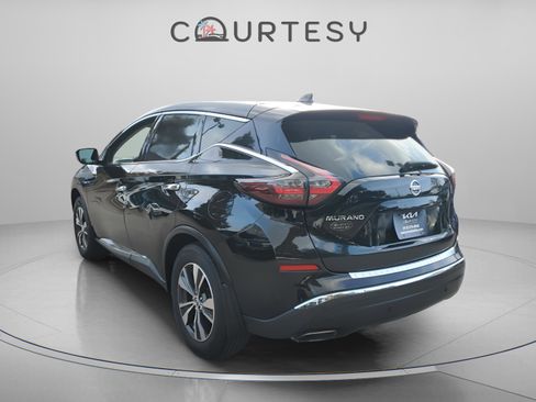 Used 2020 Nissan Murano S w/ Technology Package image 2