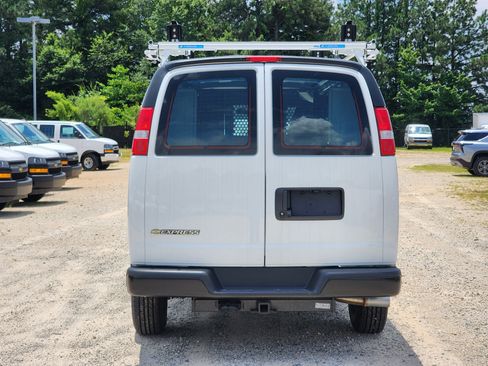 New 2025 Chevrolet Express 2500 w/ Driver Convenience Package image 9