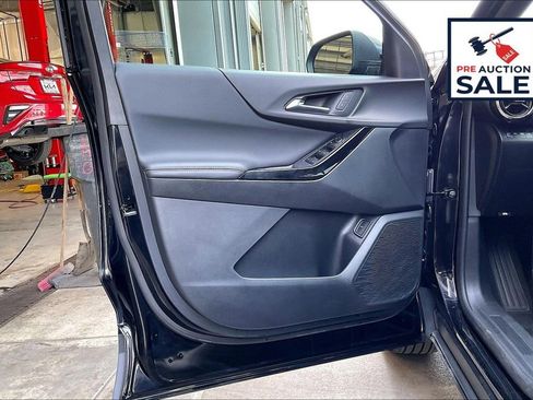 Used 2025 Chevrolet Equinox LT w/ Convenience Package II AWD/4WD image 23