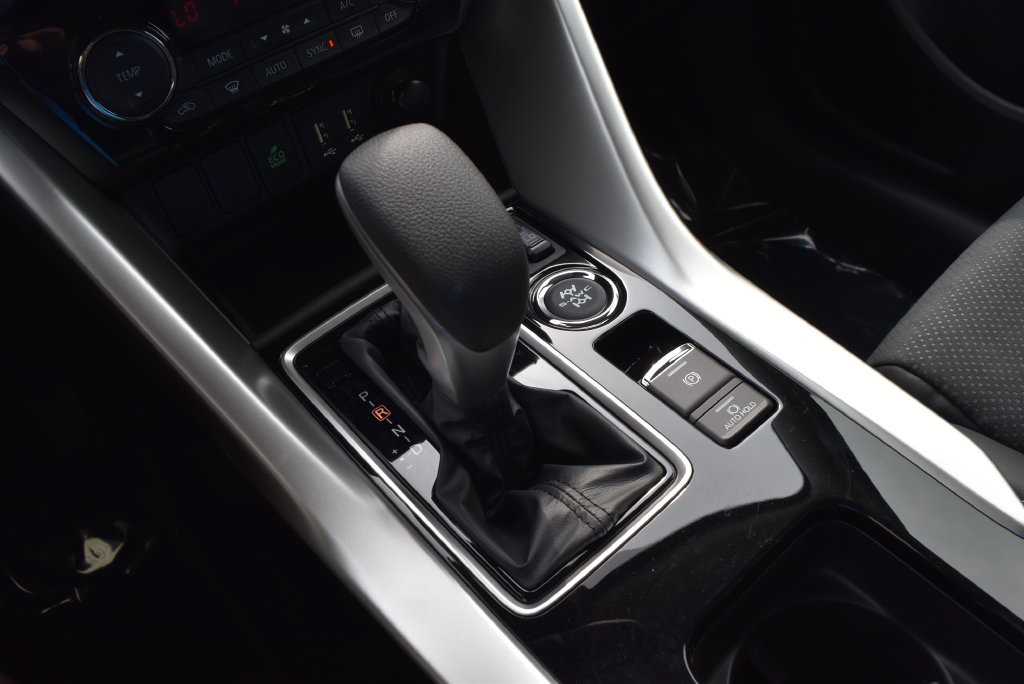 New 2026 Mitsubishi Eclipse Cross SE AWD/4WD image 16