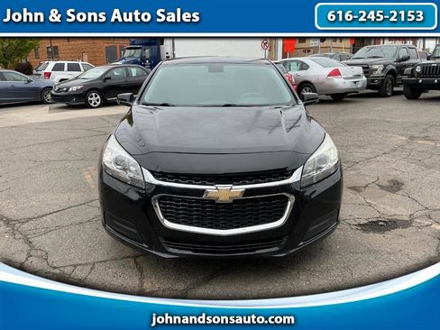 Used 2016 Chevrolet Malibu LT w/ Power Convenience Package FWD image 1