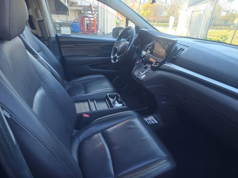 Used 2018 Honda Odyssey EX-L image 8