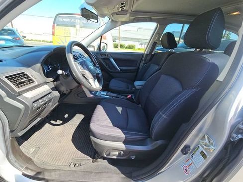 Used 2018 Subaru Forester 2.5i Premium AWD/4WD image 5
