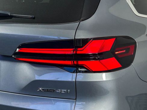 Used 2024 BMW X5 xDrive40i image 9