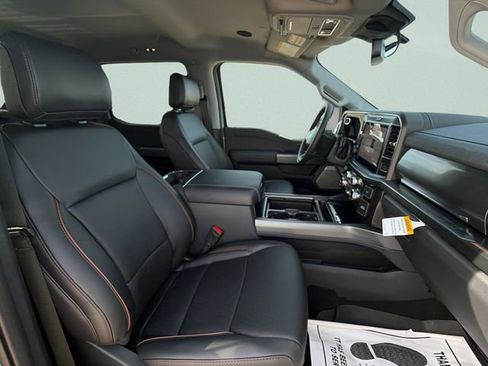 Used 2026 Ford F450 Lariat w/ Lariat Ultimate Package image 12