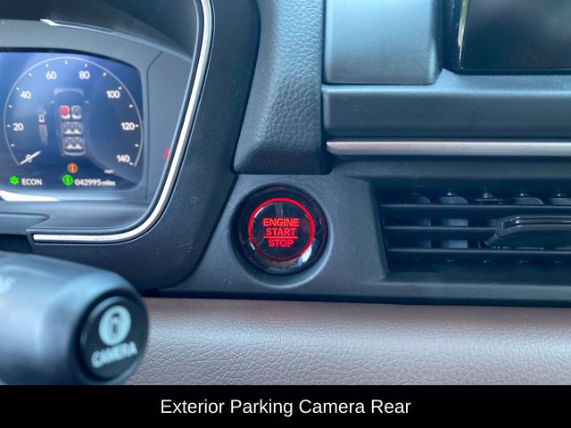 Used 2025 Honda Pilot Elite image 12