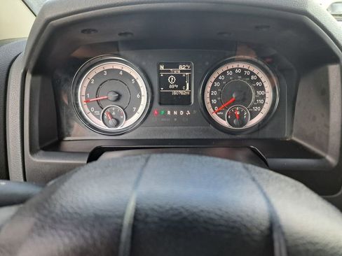 Used 2019 RAM 1500 Classic SLT image 12