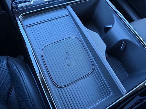 Certified 2025 Hyundai Tucson Limited FWD image 32