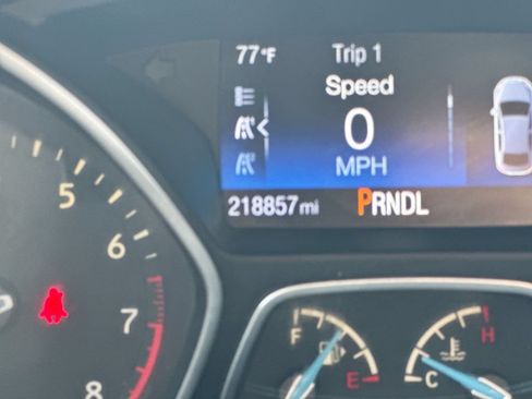 Used 2016 Ford Focus SE FWD image 13
