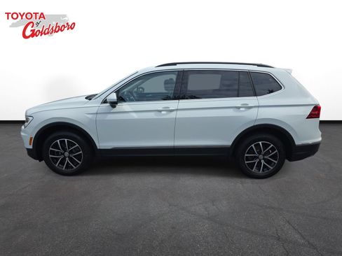 Used 2021 Volkswagen Tiguan SE AWD/4WD image 8