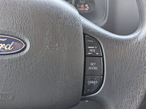 Used 2014 Ford E-350 and Econoline 350 XLT image 24