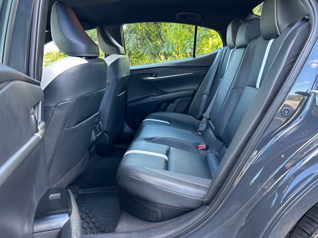 Used 2025 Toyota Camry SE AWD/4WD image 29