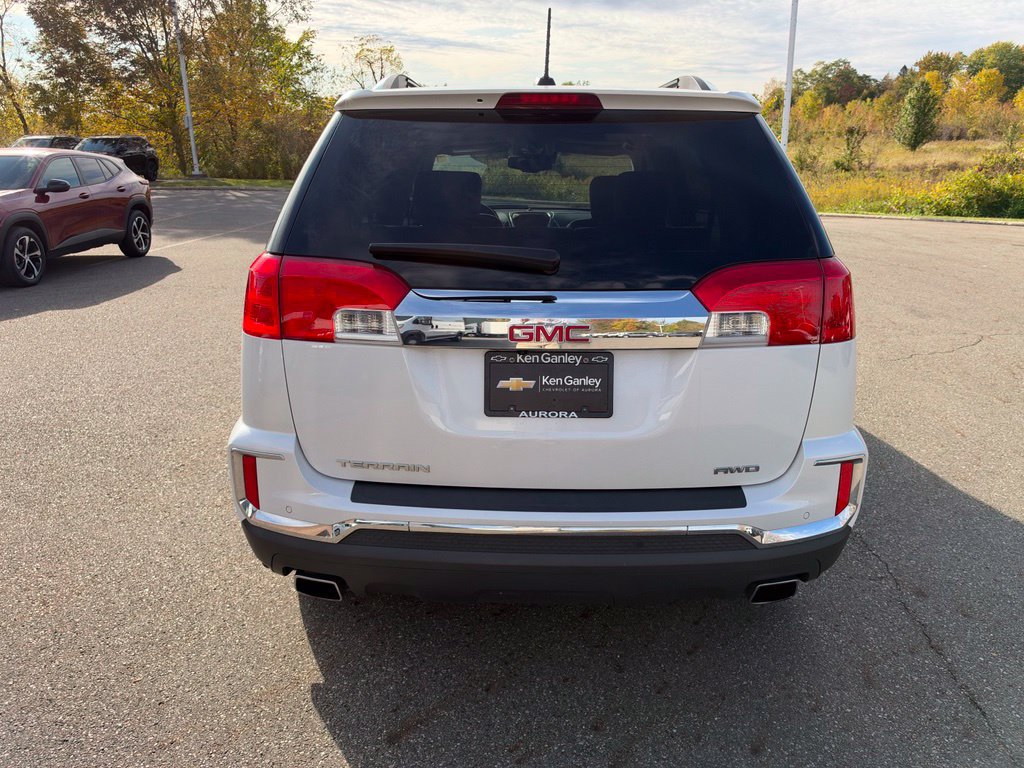 Used 2017 GMC Terrain SLT w/ Open Road Package AWD/4WD image 8