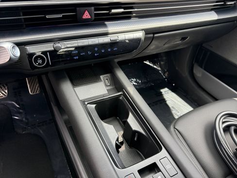 Certified 2024 Hyundai Ioniq 6 Limited RWD image 13