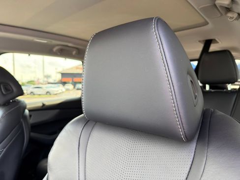 Certified 2025 Acura MDX w/ Technology Package AWD/4WD image 11