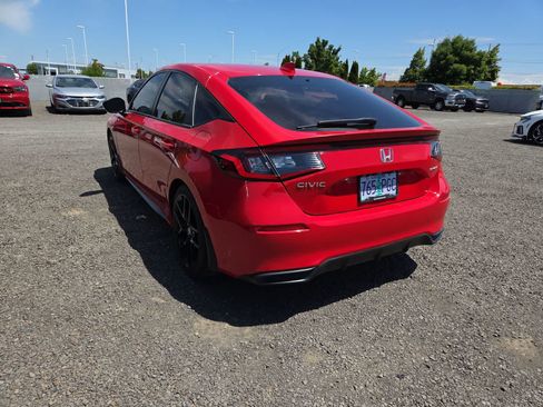 Used 2023 Honda Civic Sport image 3