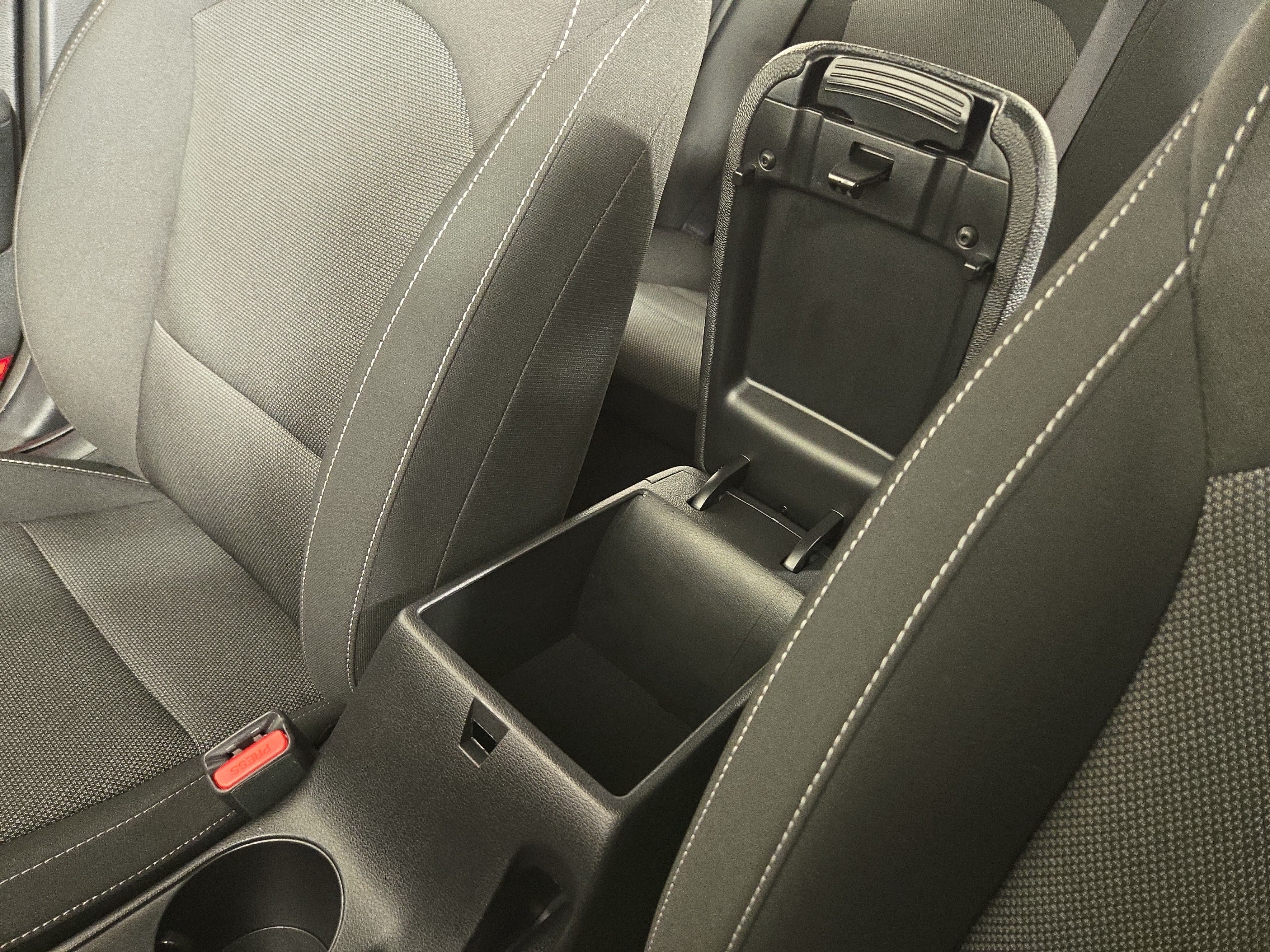 Used 2024 Kia Forte LXS w/ LXS Technology Package FWD image 26