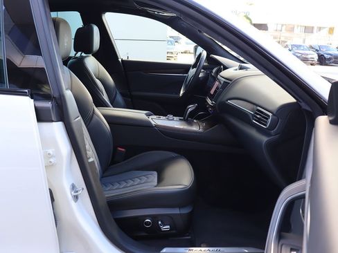 Used 2022 Maserati Levante GT image 85