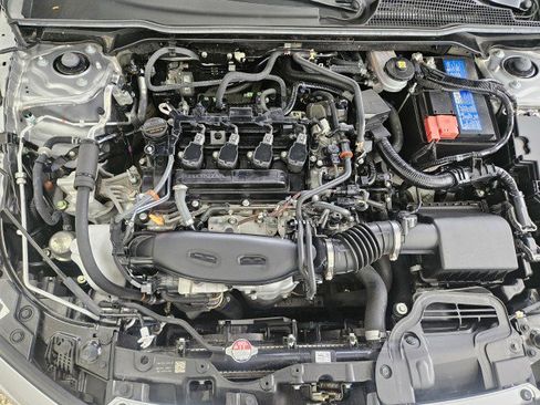 Used 2024 Honda Civic EX image 7