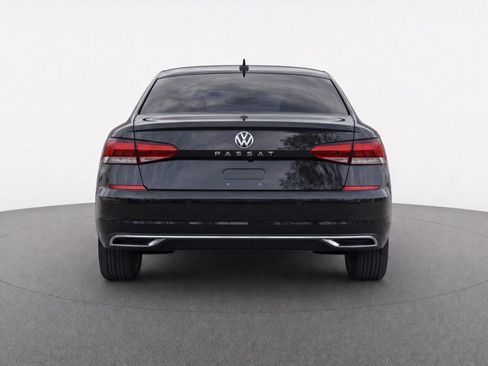 Used 2020 Volkswagen Passat 2.0T SE FWD image 6