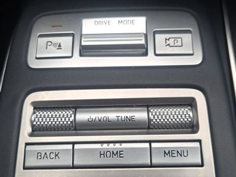 Used 2022 Genesis GV70 3.5T Sport w/ Sport Prestige Package AWD/4WD image 34