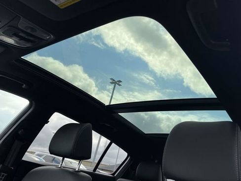 Used 2022 Kia Sportage Nightfall Edition w/ Nighfall AWD Premium Package image 17