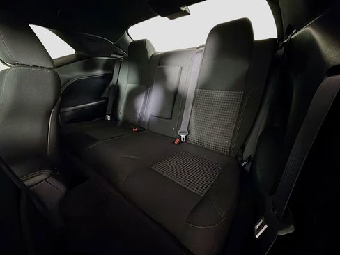 Used 2017 Dodge Challenger R/T image 20