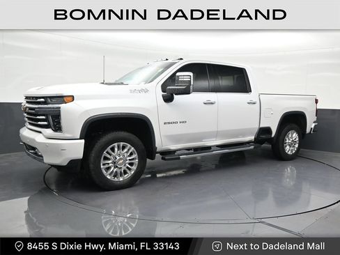 Used 2021 Chevrolet Silverado 2500 High Country w/ Z71 Off-Road Package AWD/4WD image 1