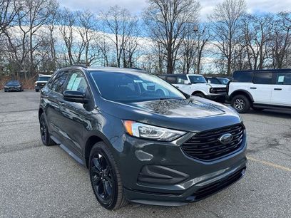Certified 2023 Ford Edge SE