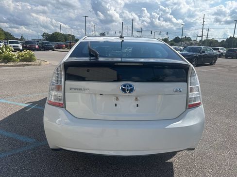 Used 2010 Toyota Prius One image 13