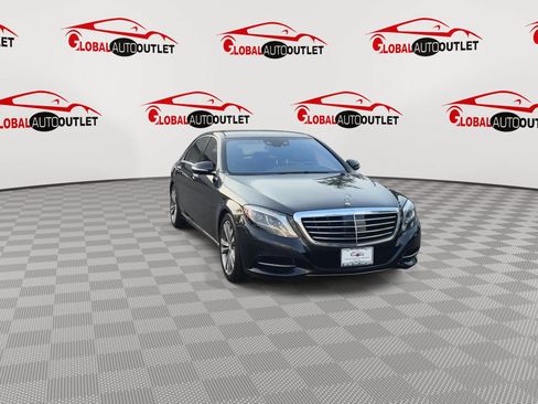 Used 2015 Mercedes-Benz S 550 4MATIC Sedan image 3