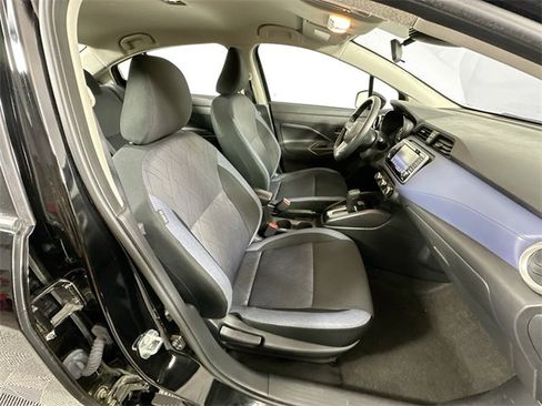 Used 2023 Nissan Versa SV image 26