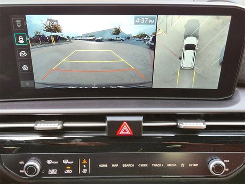 New 2026 Kia Sportage SX image 13