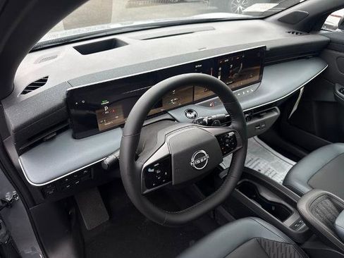 New 2026 Nissan Leaf Platinum+ w/ Cargo Package (Platinum+) image 17