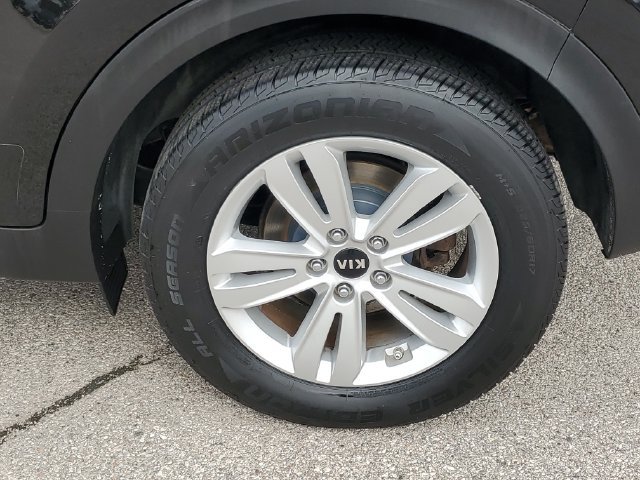 Used 2017 Kia Sportage LX AWD/4WD image 32