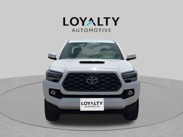 Used 2023 Toyota Tacoma TRD Sport w/ Technology Package AWD/4WD image 8
