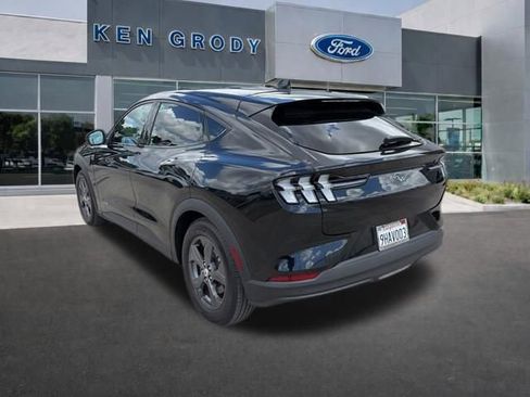 Used 2023 Ford Mustang Mach-E Select image 4